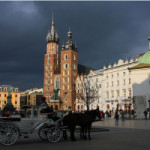 Szybki rozkwit miasta Krakowa na pierwszym planie